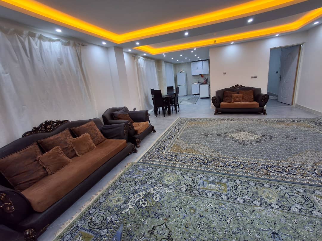 اجاره آپارتمان مبله در روستای چله بر توتکابن - تکخواب طبقه دوم