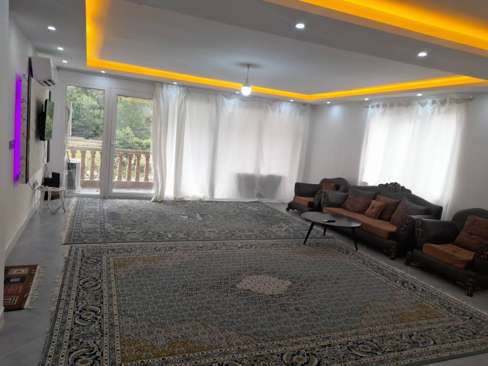 "اجاره آپارتمان مبله در روستای چله بر توتکابن - تکخواب طبقه دوم