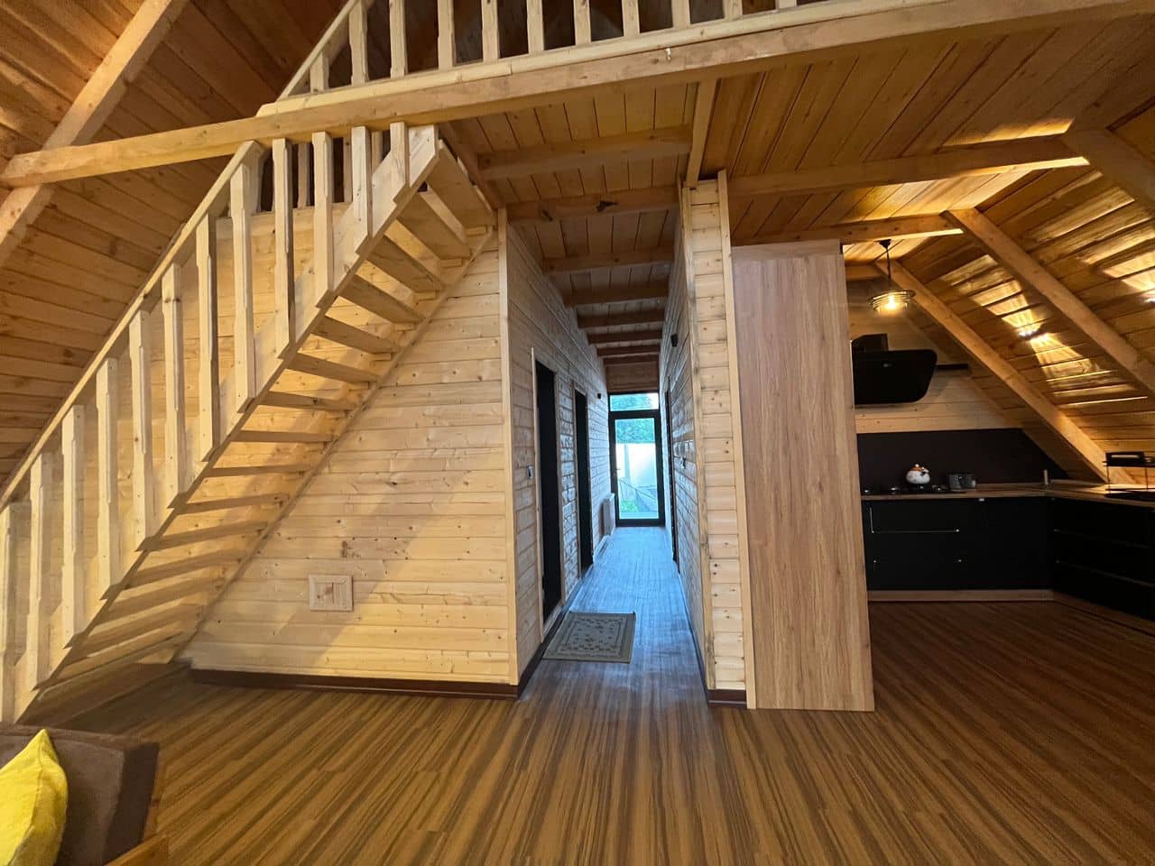 اجاره کلبه سوئیسی در سنگر - رشت