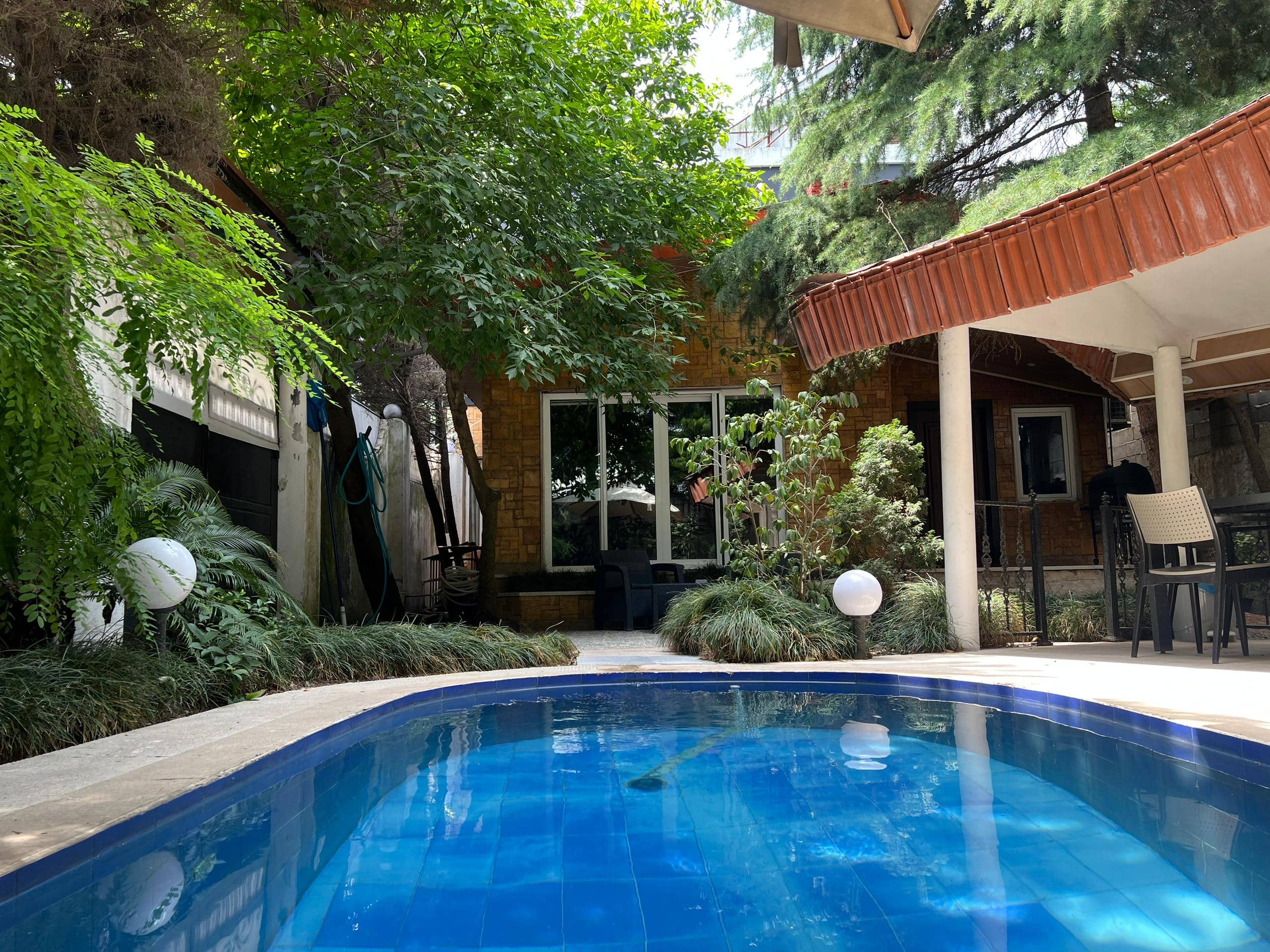 ویلا ساحلی با استخر آبگرم و جکوزی در روستای تیل پرده سر