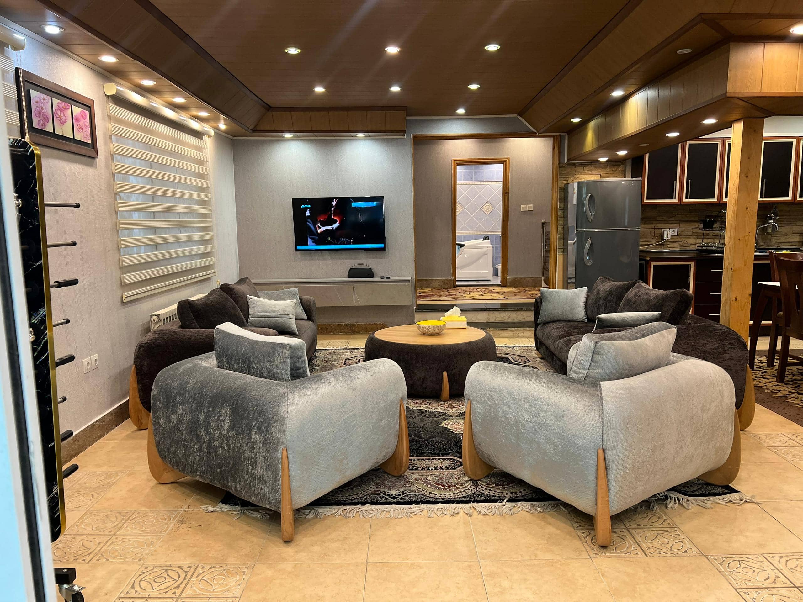 ویلا ساحلی با استخر آبگرم و جکوزی در روستای تیل پرده سر