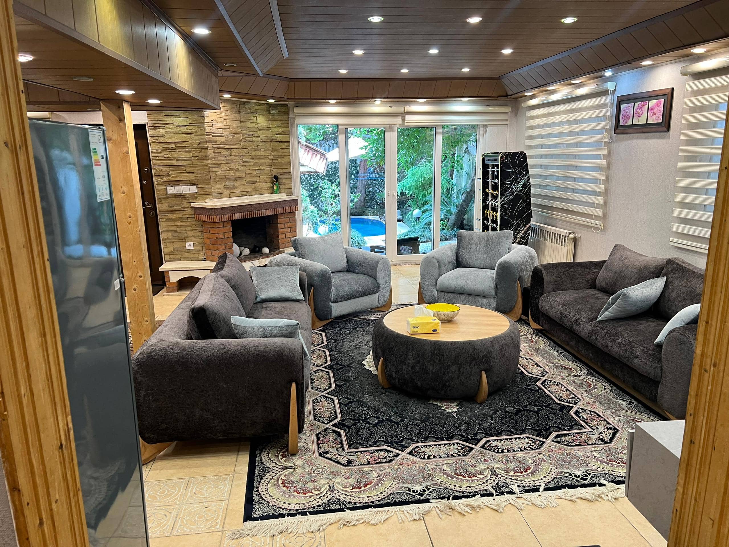 ویلا ساحلی با استخر آبگرم و جکوزی در روستای تیل پرده سر