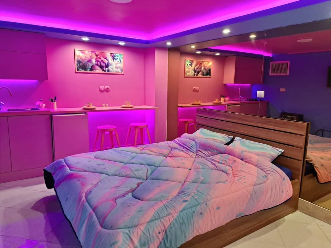 اجاره سوئیت آپارتمانی در چهارباغ بالا اصفهان