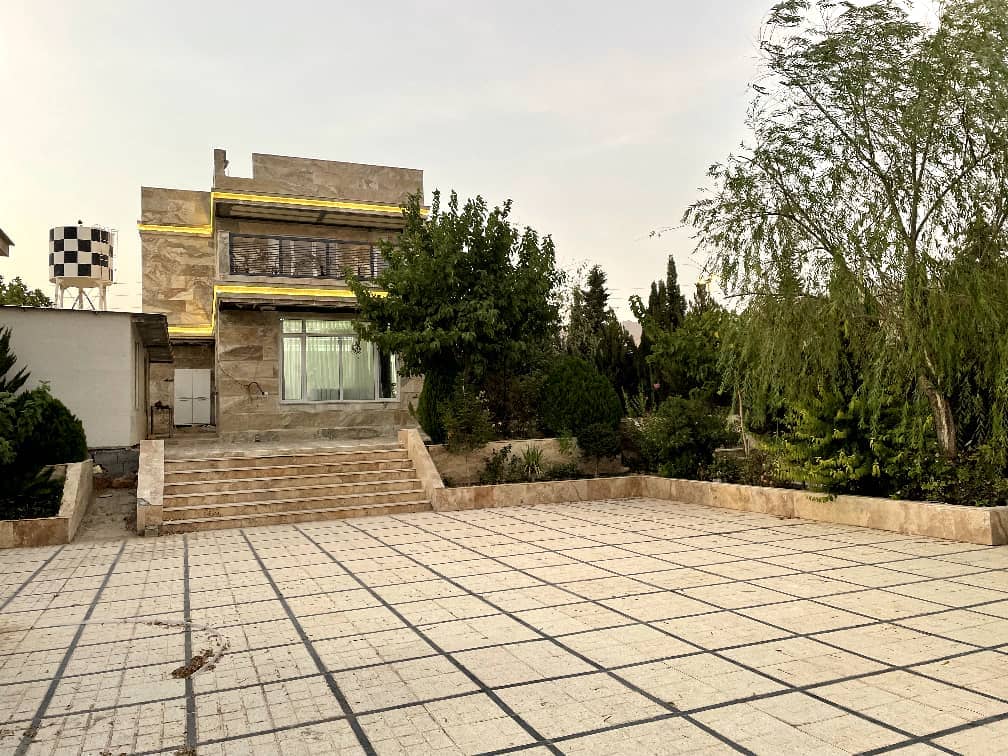 اجاره ویلا باغ دوبلکس با استخر آبگرم در صدرا شیراز - ونوس