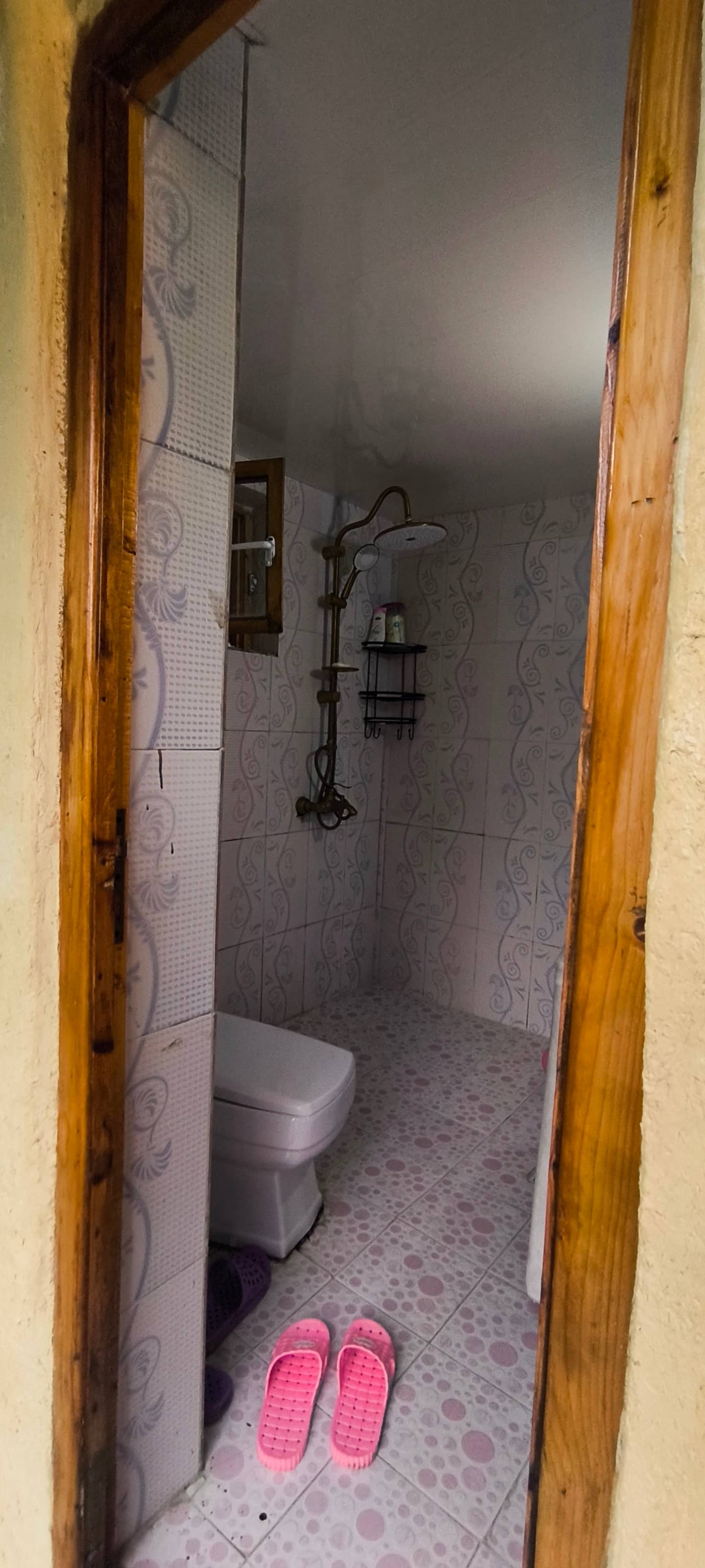 اجاره اقامتگاه سنتی در روستای چلاسر تنکابن - منظرخانم