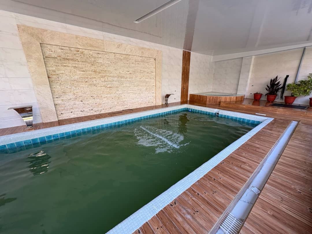 ویلا با استخر سرپوشیده آبگرم در روستای چنگاز آمل