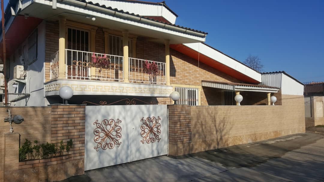 ویلا با استخر سرپوشیده آبگرم ساحلی درهچیرود