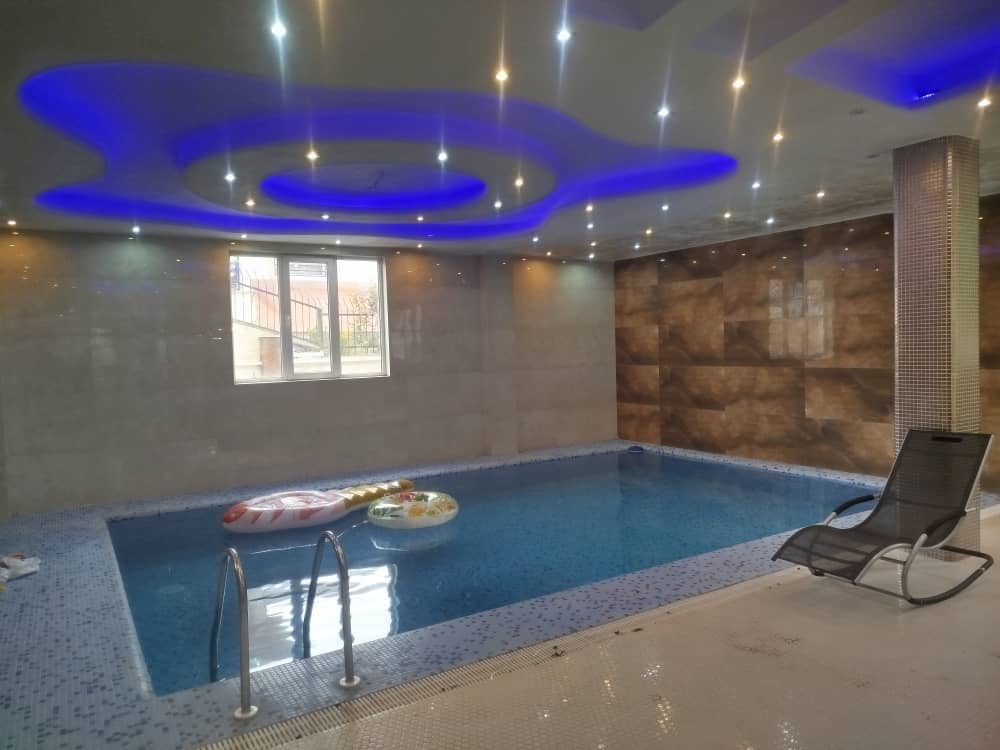 اجاره ویلا جنگلی با استخر سرپوشیده آبگرم در کلاردشت