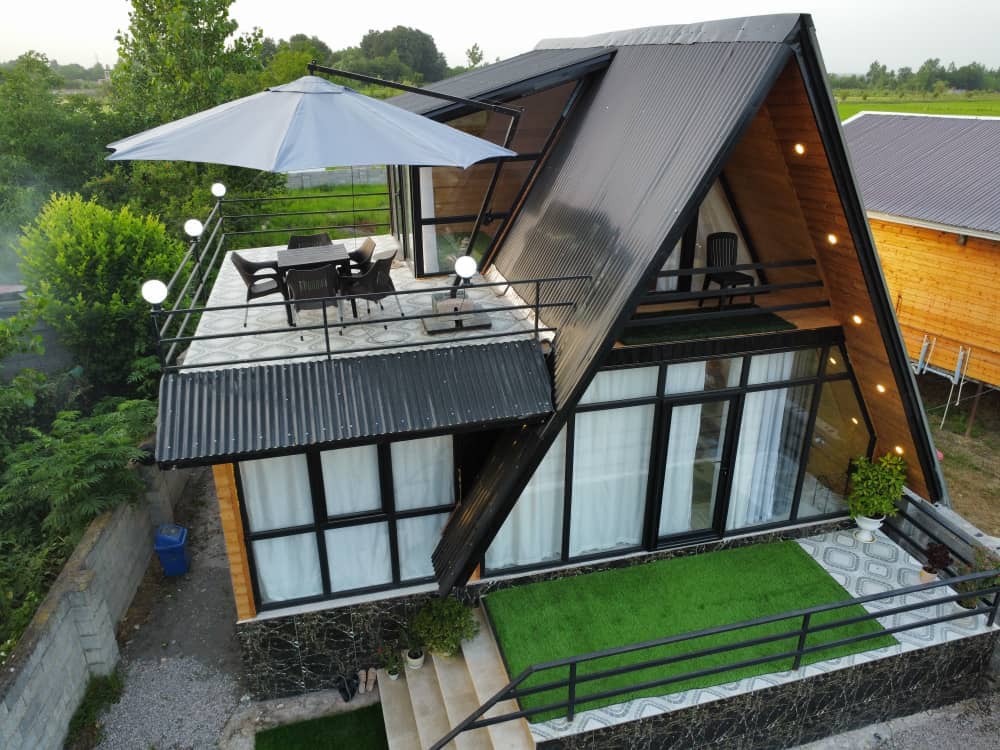 اجاره کلبه سوئیسی در دهستان دلیجان شاندرمن