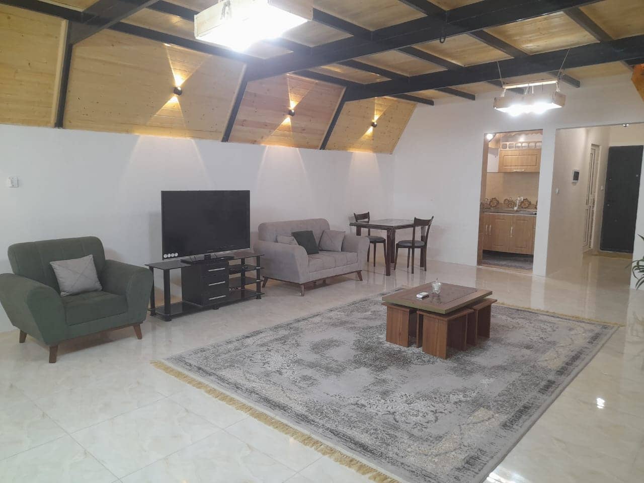 کلبه سوئیسی دوبلکس در روستای قادیکلا قائم شهر - پالم نمای ساختمان