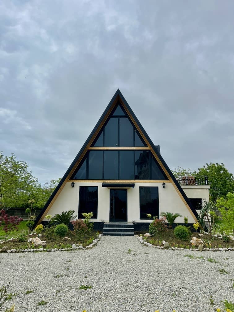 کلبه سوئیسی دوبلکس در چابکسر - دو خواب نمای ساختمان