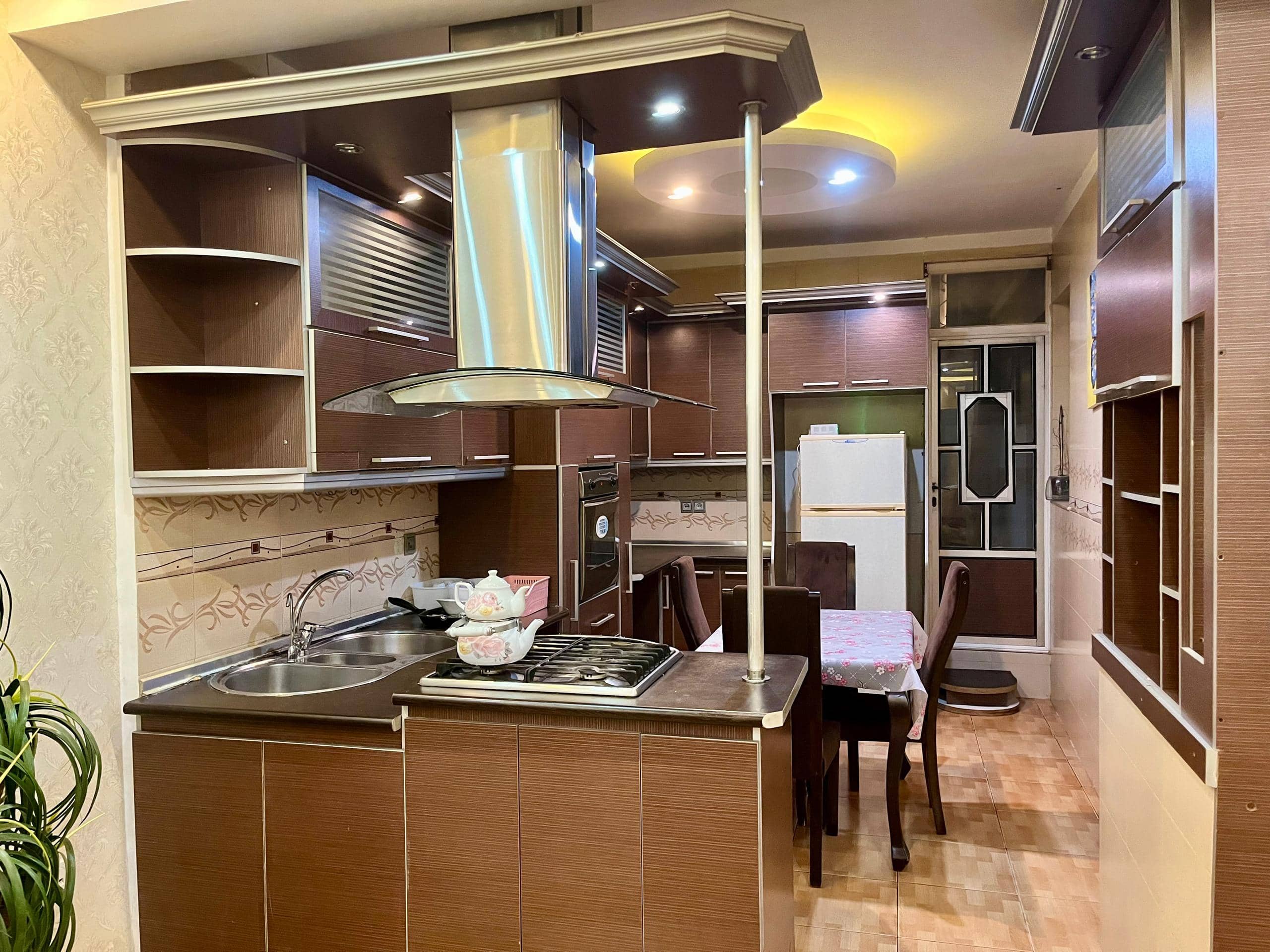  منزل ویلایی دوبلکس سه خوابه جکوزی‌دار در مرکز رشت - گلباغ