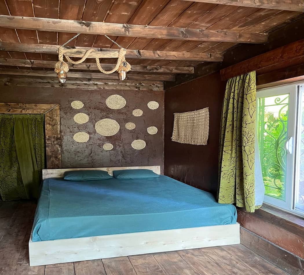 اجاره کلبه ساحلی در رودسر - 120 متری نما کلبه