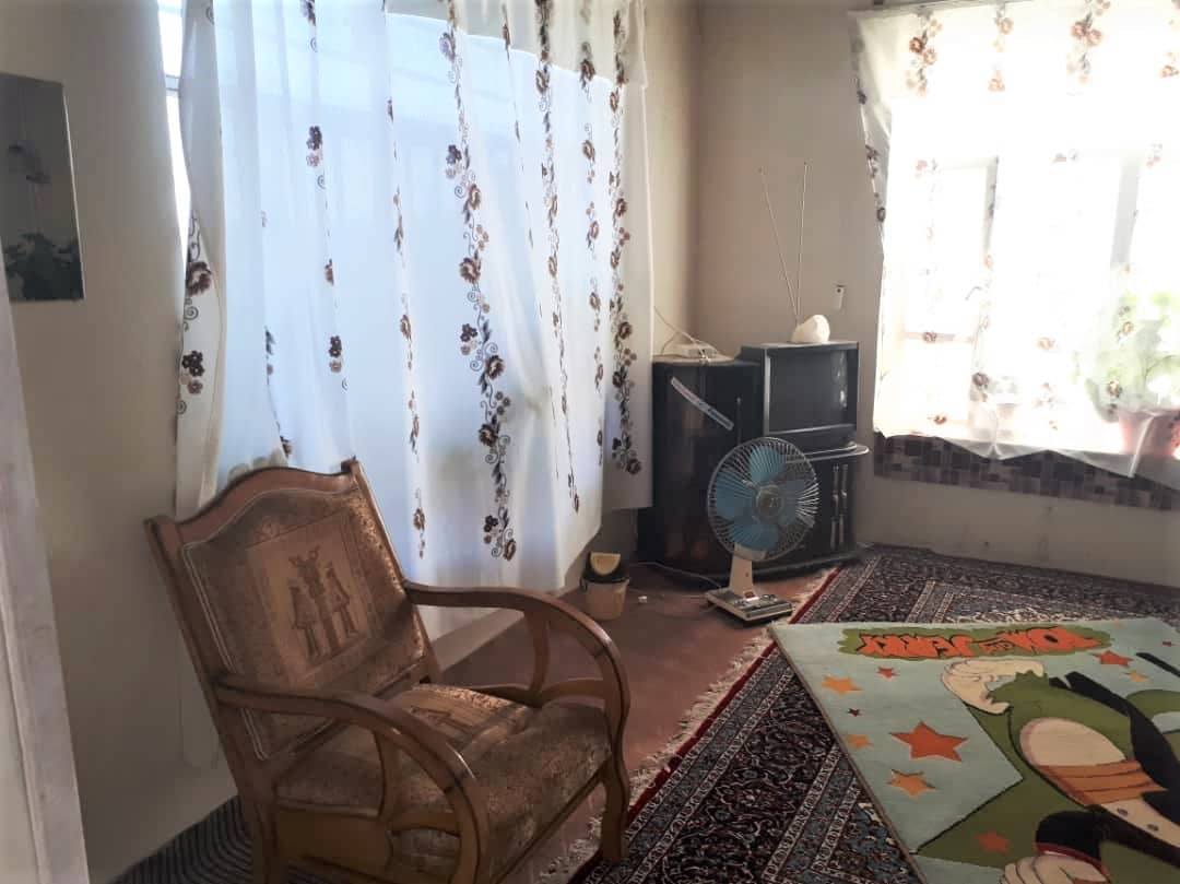 اجاره خانه باغ دوخوابه خارج از دهکده چادگان - سادات100 متری