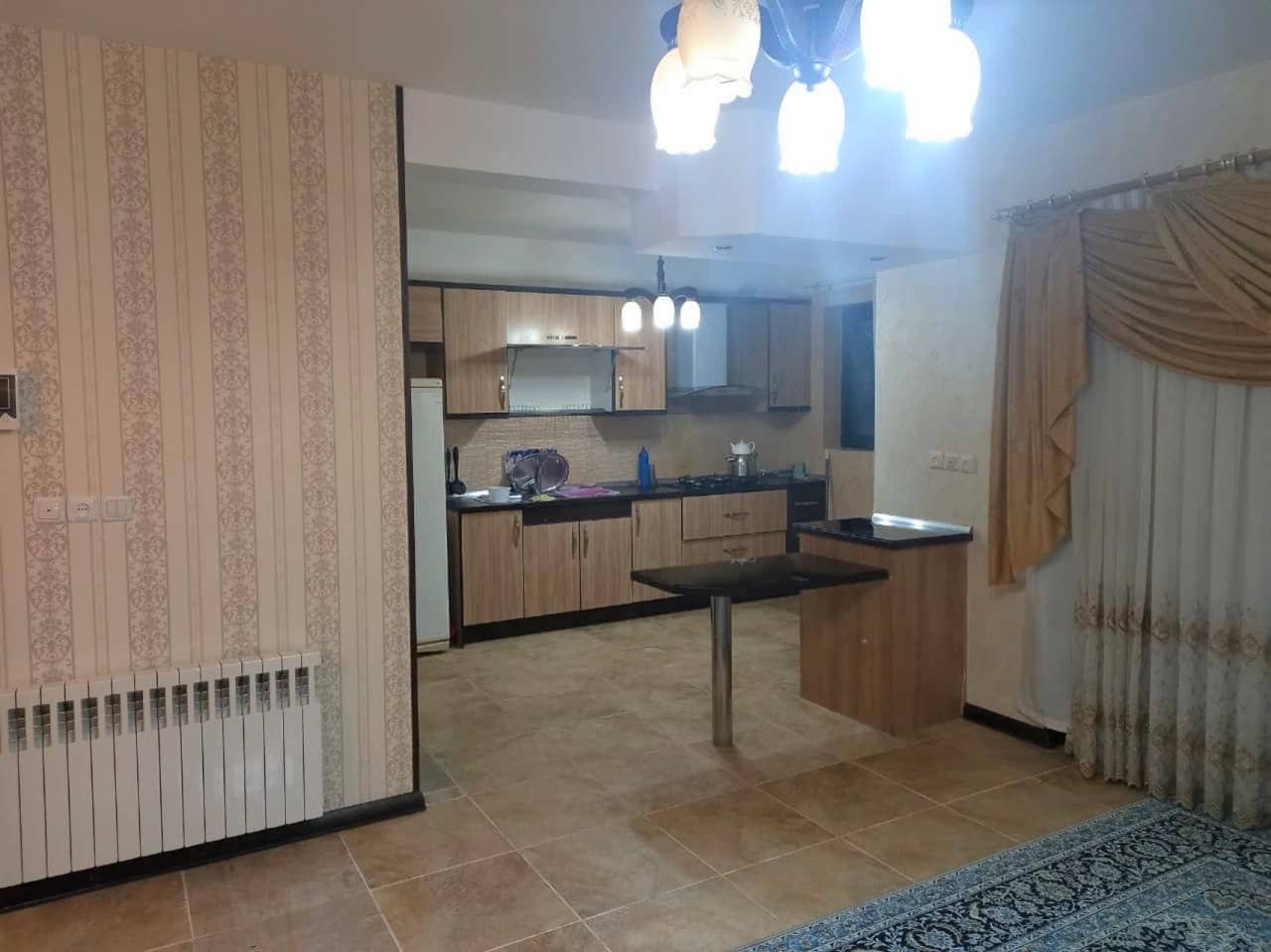 اجاره آپارتمان دو خوابه  در دهکده چادگان-120 متری