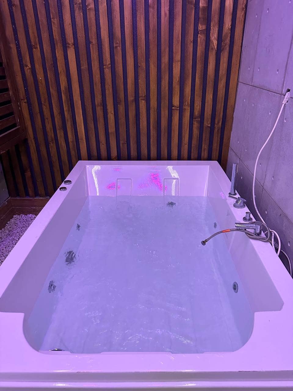 اجاره ویلا در دهکده ساحلی کیش دو خوابه