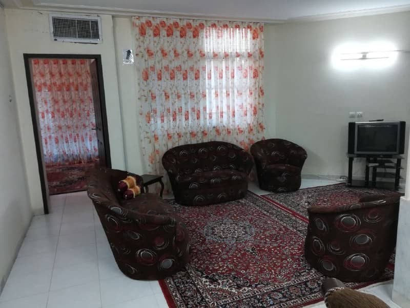 اجاره آپارتمان اجاره ای در چهار باغ عباسی اصفهان - طبقه اول