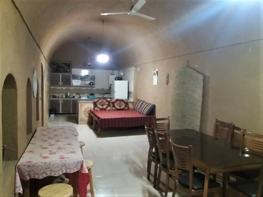 اجاره اتاق سنتی در مزرعه کلانتر میبد - آتش
