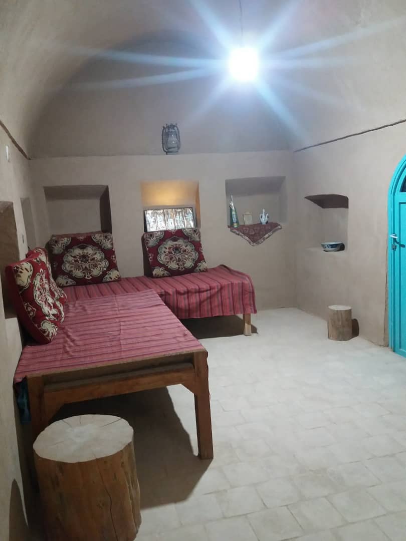 اجاره اتاق سنتی در مزرعه کلانتر میبد - آتش