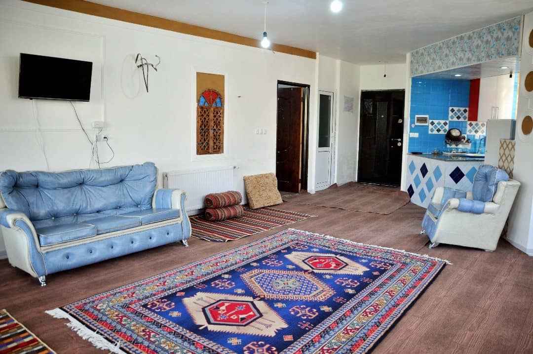 اجاره آپارتمان مبله در پل چلوان سامان - طبقه اول 