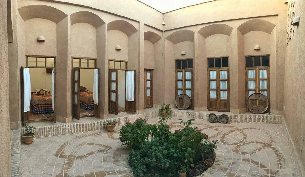 اجاره اتاق سنتی در روستای اله آباد زارچ - بهرام