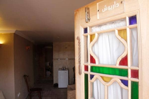 اجاره سوئیت سنتی تک خواب در یزد - داریوش