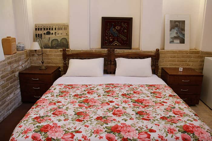 اجاره سوئیت سنتی پنج تخته در یزد - کاوه