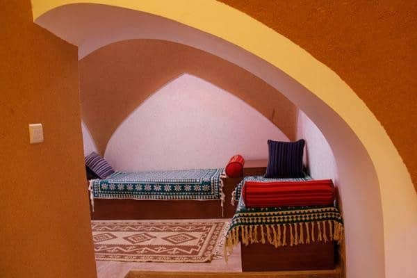 اجاره سوئیت سنتی دو تخته در یزد - گردآفرید