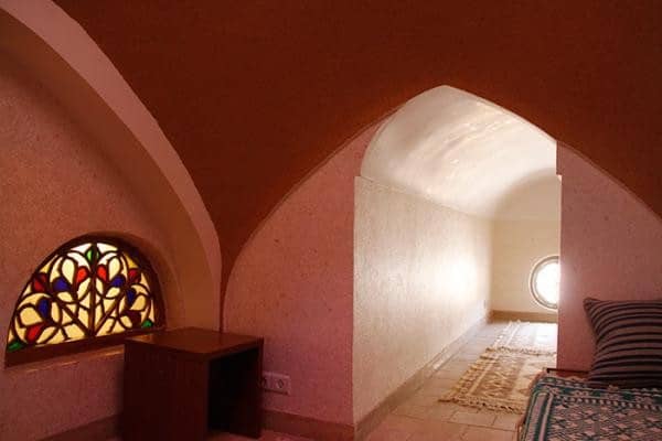 اجاره سوئیت سنتی دو تخته در یزد - گردآفرید