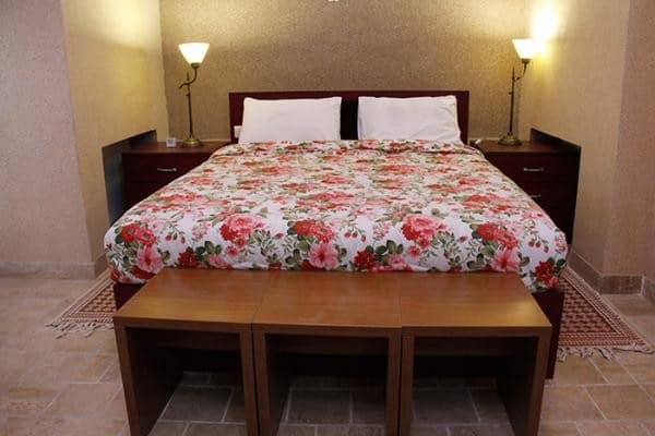 اجاره سوئیت سنتی در یزد - آذرمیدخت