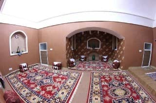 اجاره اقامت در کویر طبس با وعده های کامل غذایی