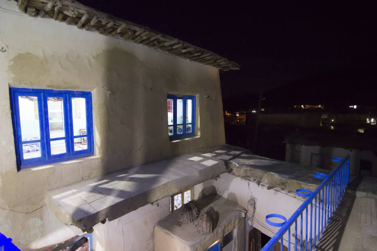 اجاره اقامتگاه بومگردی و اتاق سنتی در کندوله صحنه- اتاق 30 متری