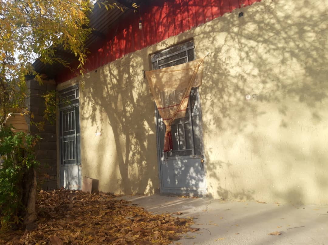 اجاره سوئیت سنتی در روستای خبر بافت