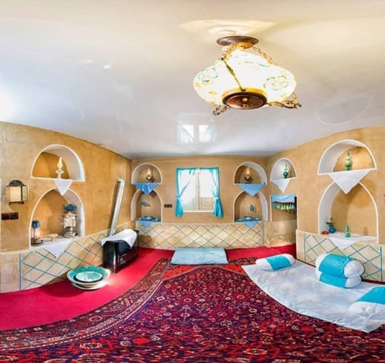 اجاره بومگردی سنتی در برزک کاشان - فیروز