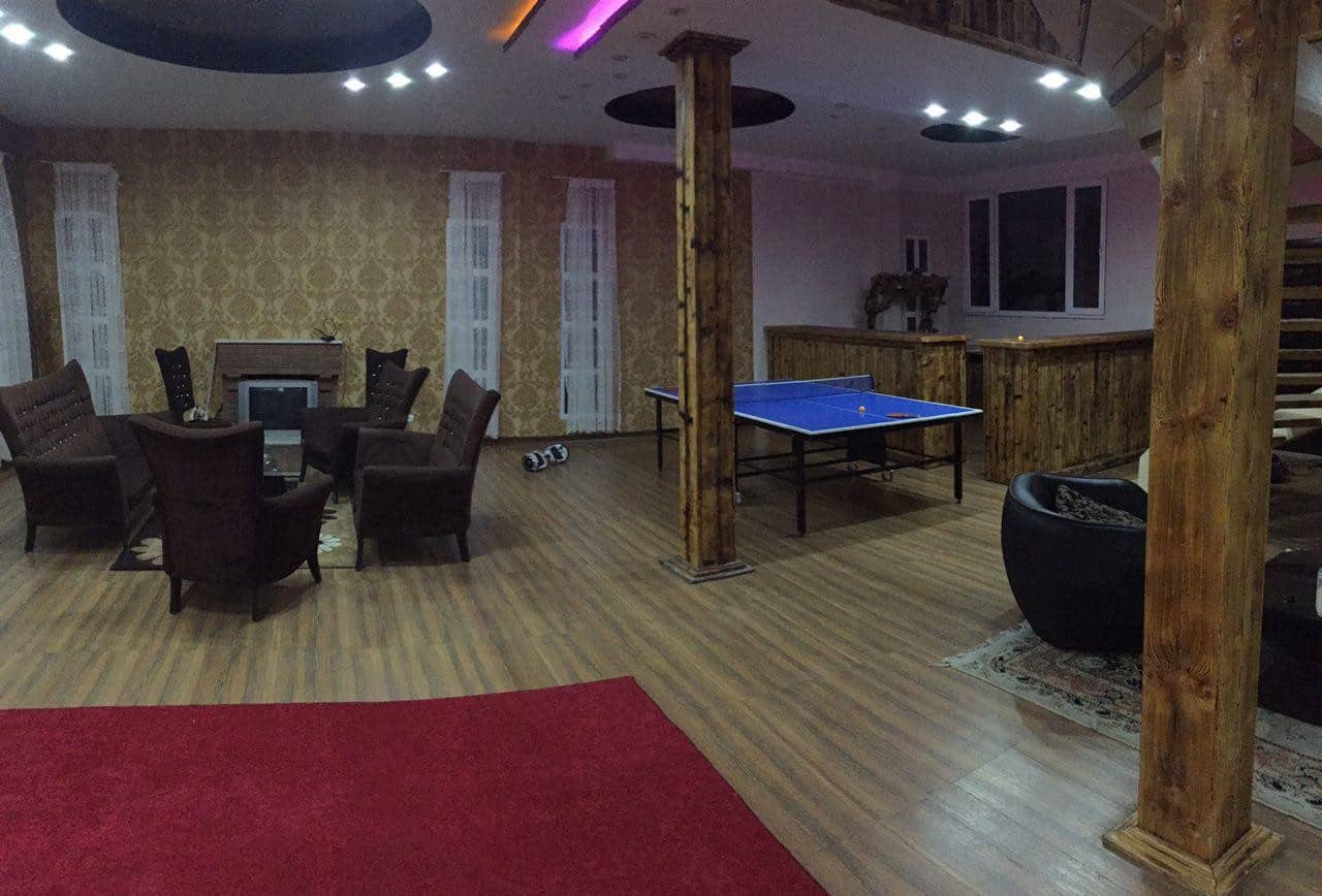 اجاره ویلا با استخر سرپوشیده و روباز در کردان