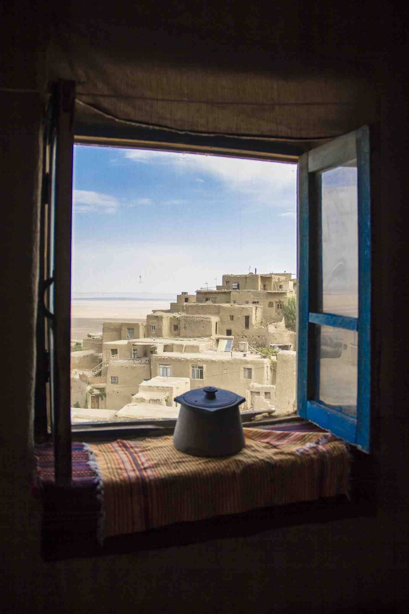 اجاره اقامتگاه بومگردی در قلعه بالا بیارجمند