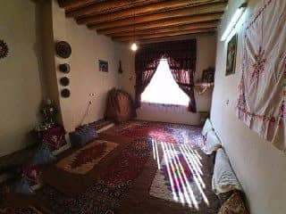 اجاره اتاق بومگردی در قلعه بالا سمنان - اتاق 1