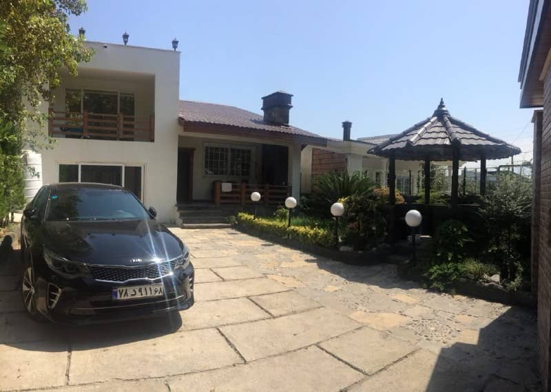 اجاره ویلا با استخر سرپوشیده در انتهای رادیو چالوس 