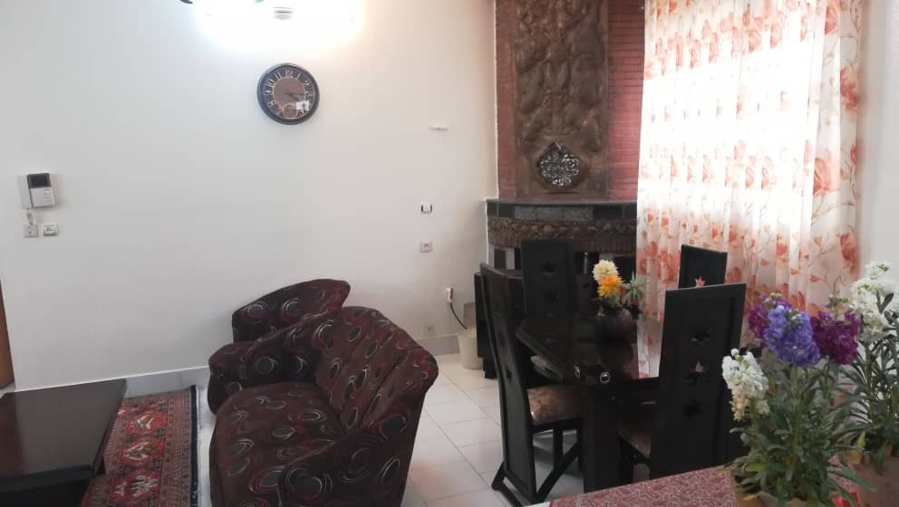 اجاره منزل مبله در چهار باغ اصفهان -دو خوابه طبقه اول