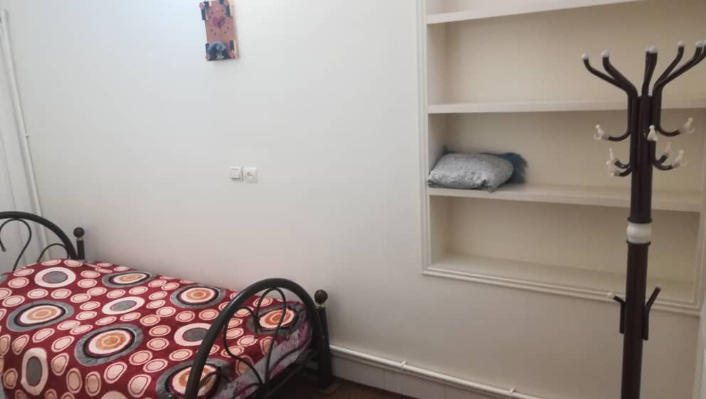 اجاره منزل مبله در چهار باغ اصفهان -دو خوابه طبقه اول