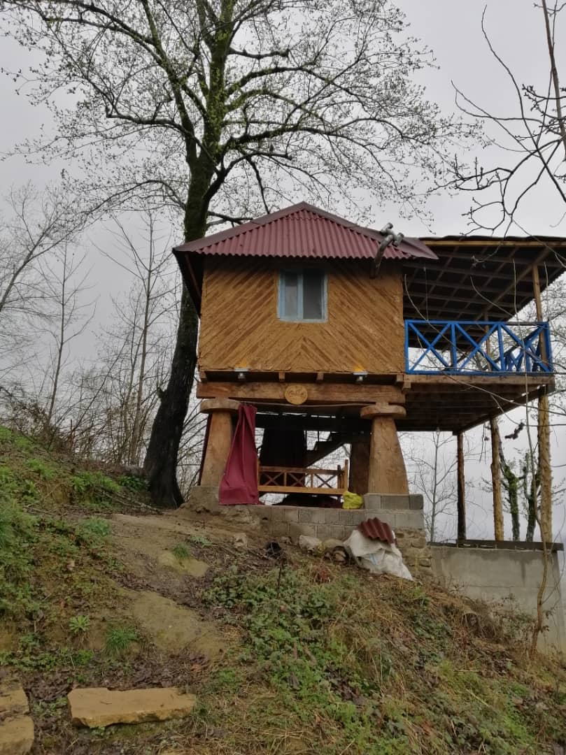 اجاره کلبه جنگلی در گرماپشته مازندران - کلبه کندوج