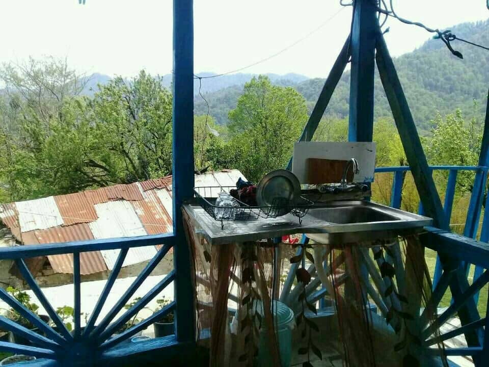 اجاره کلبه جنگلی در قلعه رودخان-دوخوابه طبقه دوم