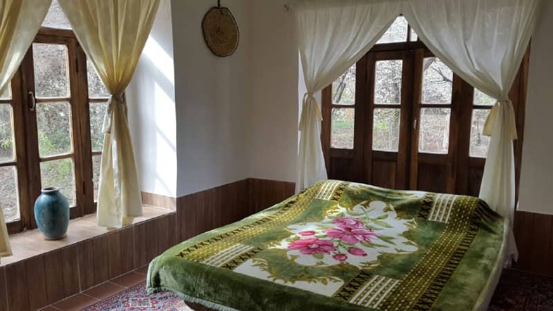 اجاره اتاق سه تخته در ساحلی قمصر - نسترن