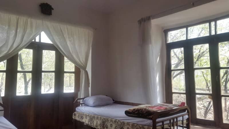 اجاره اتاق دو تخته در ساحلی قمصر - پونه