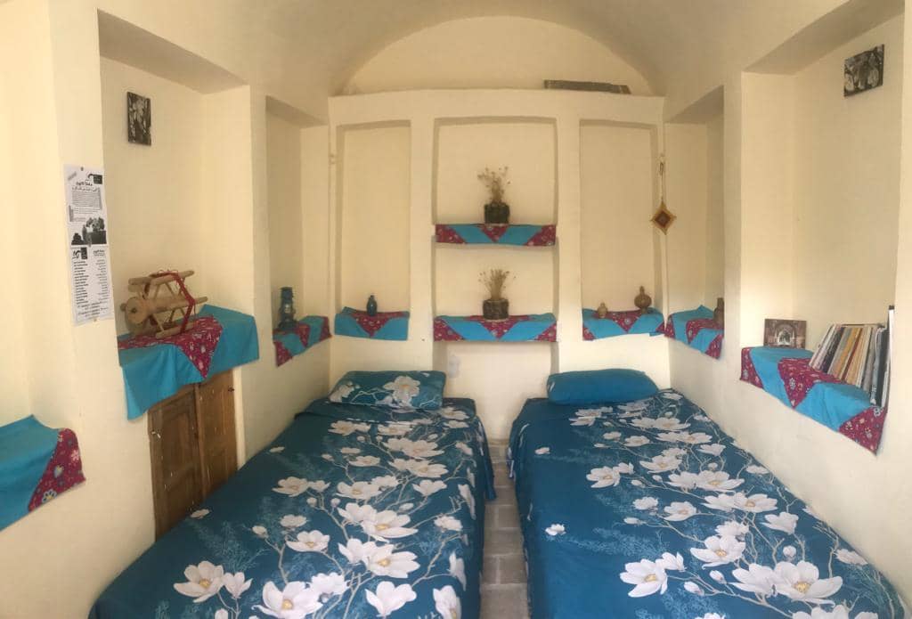 اجاره خانه سنتی در کمال الملک کاشان - سیرسور