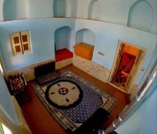 اجاره بوم گردی سنتی دو نفره در کمال الملک کاشان -  اتاق شاه توت