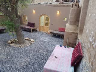 اجاره خانه سنتی در کمال الملک کاشان - اتاق بالا خانه