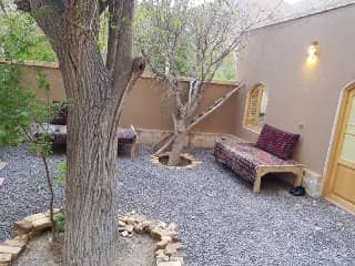 اجاره خانه سنتی در کمال الملک کاشان - اتاق بالا خانه