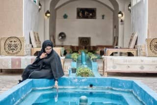 اجاره بومگردی در کمال الملک کاشان -اتاق نقش