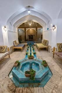 اجاره بومگردی تفریحی در کمال الملک کاشان -  اتاق نیلوفر